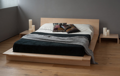 Двуспальная кровать-подиум с ясеня